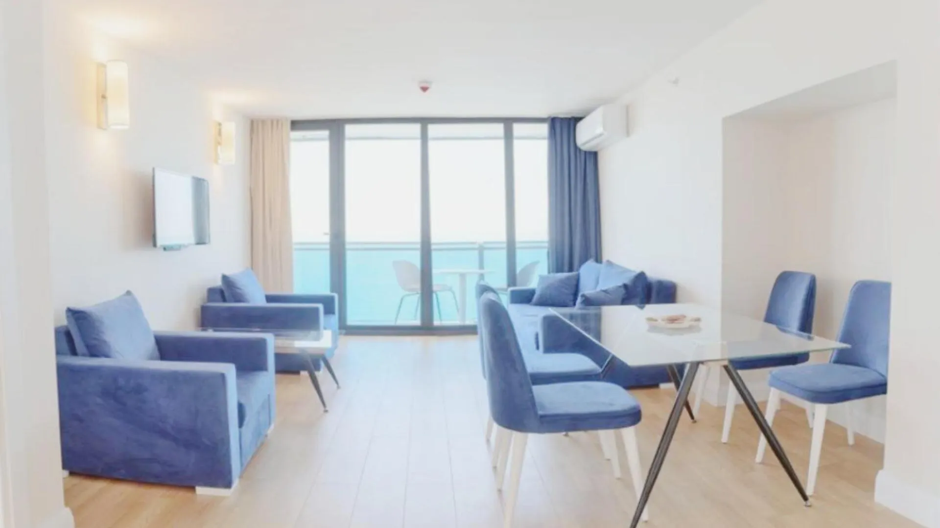 Orbi City - Sweet Apartment'S Μπατούμι